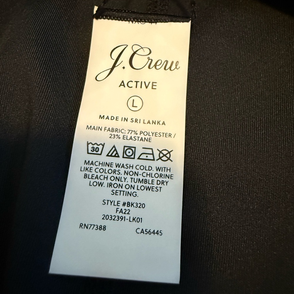 J. Crew Active CloudStretch Black V-Neck Dress w/ Built in Shorts Size L, Black - Picture 10 of 10